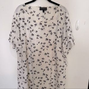 Lane Bryant flutter sleeve blouse